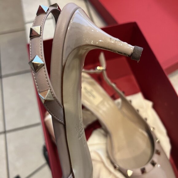 Valentino Garavani Rockstud Patent Leather Slingback Pumps 40 EU- kitten heel - Picture 3 of 14